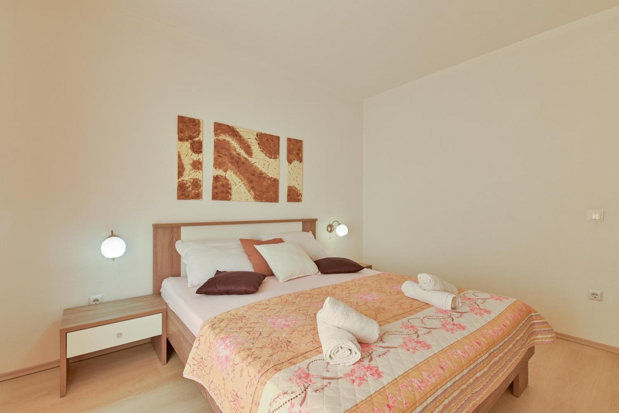 Apartman Misura Trogir Exterior foto